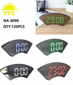 Часы электронные настольные 6096 белые