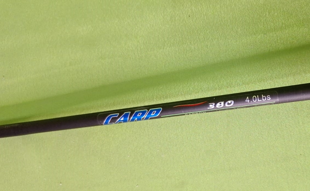 Спиннинг CARP, 3х частн., carbon, 4lbs, 4,2м