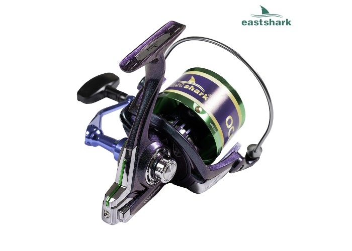 Катушка Eastshark Ocean 8000 не боится соленой воды (30358)